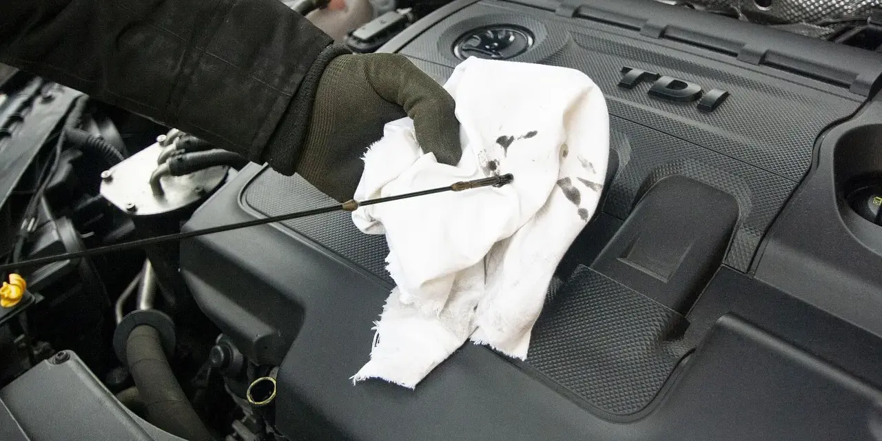 308 diesel : Huile moteur 0W-30 ou 5W-30 ? Évitez l'erreur !