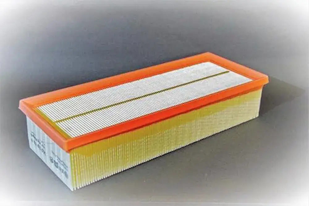 types de filtre à air voiture papier et coton lavable